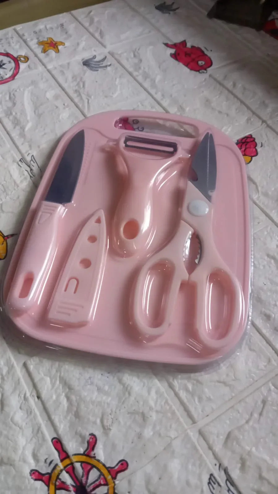 5490 Mini Travel Cutting Board Set 4 Pcs Portable Mini Camping Plastic Cutting Board Knife Fruits Vegetable Peeler Scissors Kitchen Knives Set For Travel Picnic Camping Outdoor Park (4 Pc Set) - Zidbik