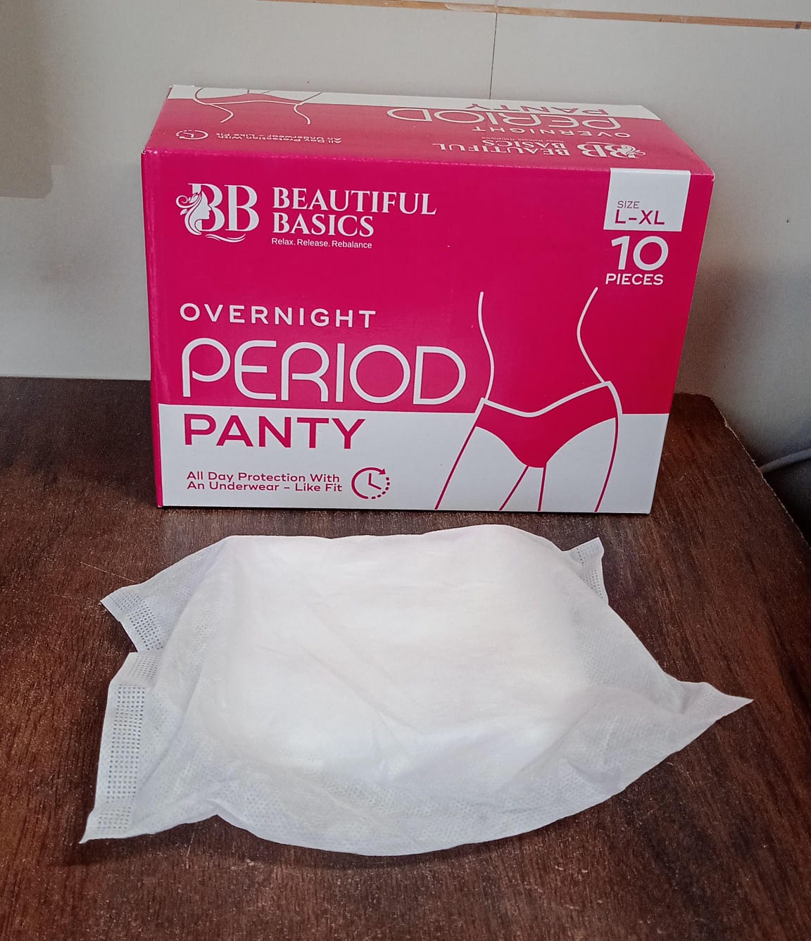 Womens Emergency Kit Travel Kit- Includes Seamless Underwear Pantyliner Feminine Hygiene Sachet First Period Kit (10 Pcs) - Zidbik