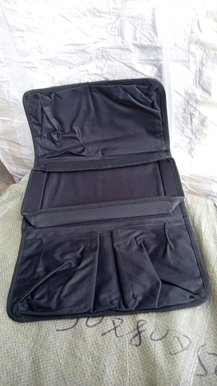 8164 Sofa Arm Rest Hanging Storage Bag Storage Bag For Sofa Ideal For Sorting Magazines Ipad Books (Black) - Zidbik