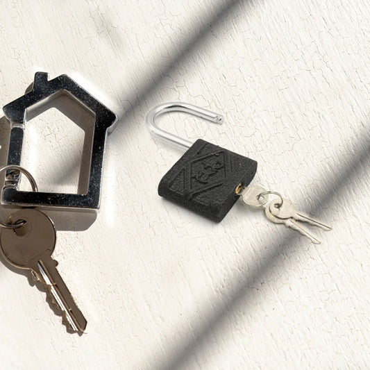 Iron Padlockbrass Core And Thickened Spray Black Iron Door Lock For Home Dormitory Waterproof Antirust Anti-theft Padlocks Outdoor Gate Shed Locks Warehouse Big Iron Door Drawer Lock (75mm60mm32mm) - Zidbik