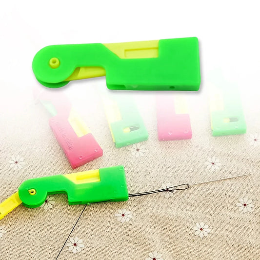 Automatic Needle Threading Device (Multicolour) - Zidbik