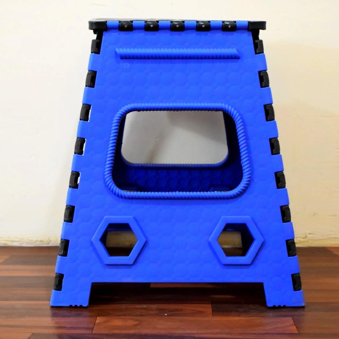 2466 Plastic Pick And Move Strong Step Stool Table 18 Inch - Zidbik