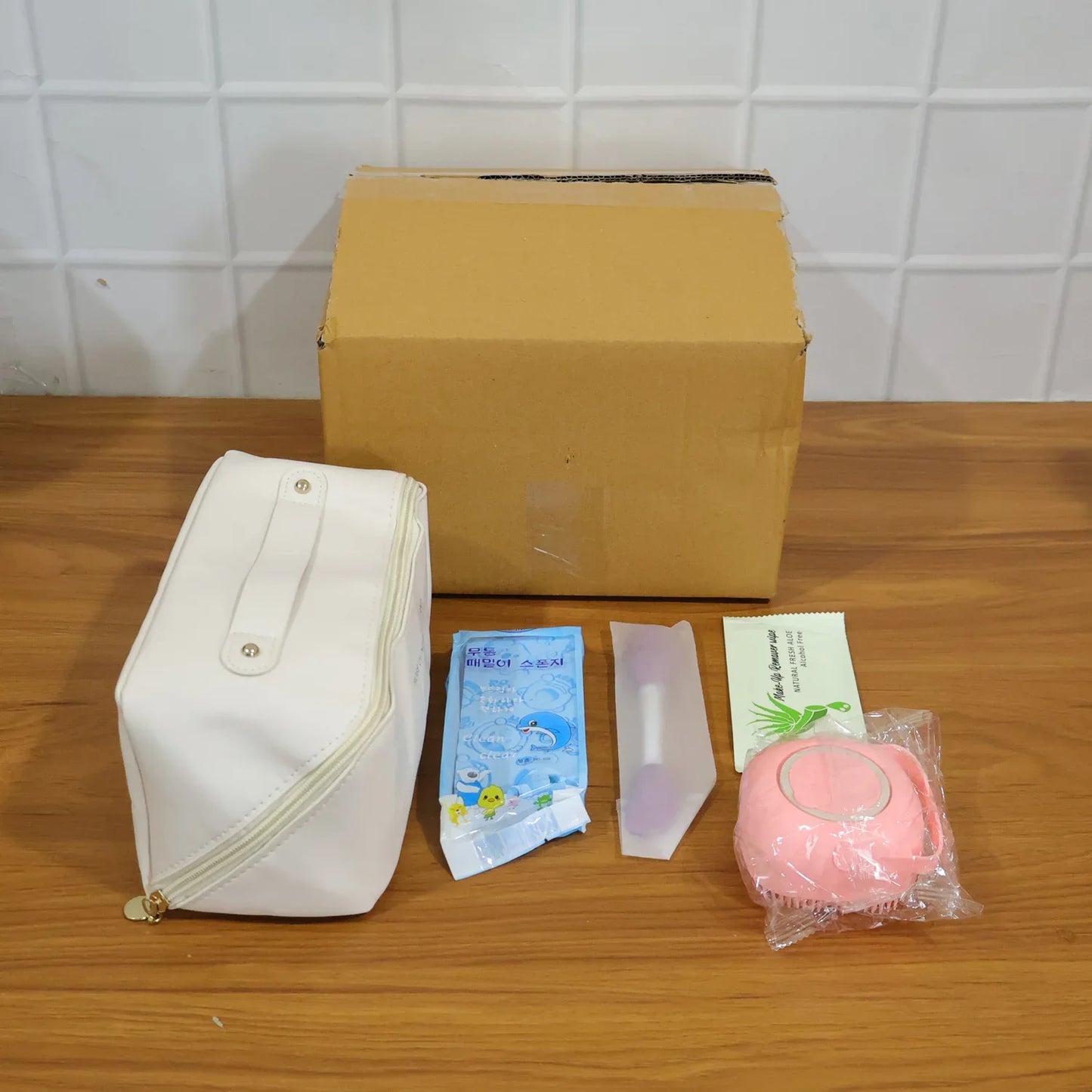 Premium Women Travel Hygiene Essentials Combo (1 Set ) - Zidbik