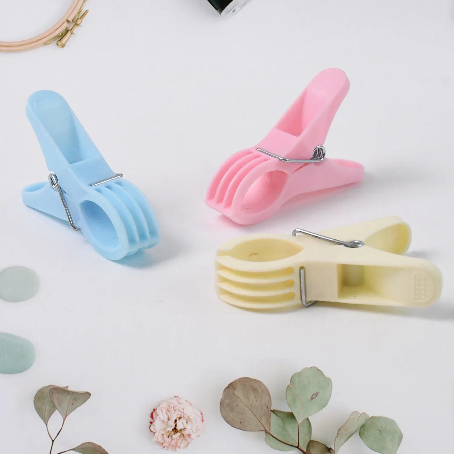 Plastic Cloth Clips (Multicolour) - Pack Of 12 - Zidbik
