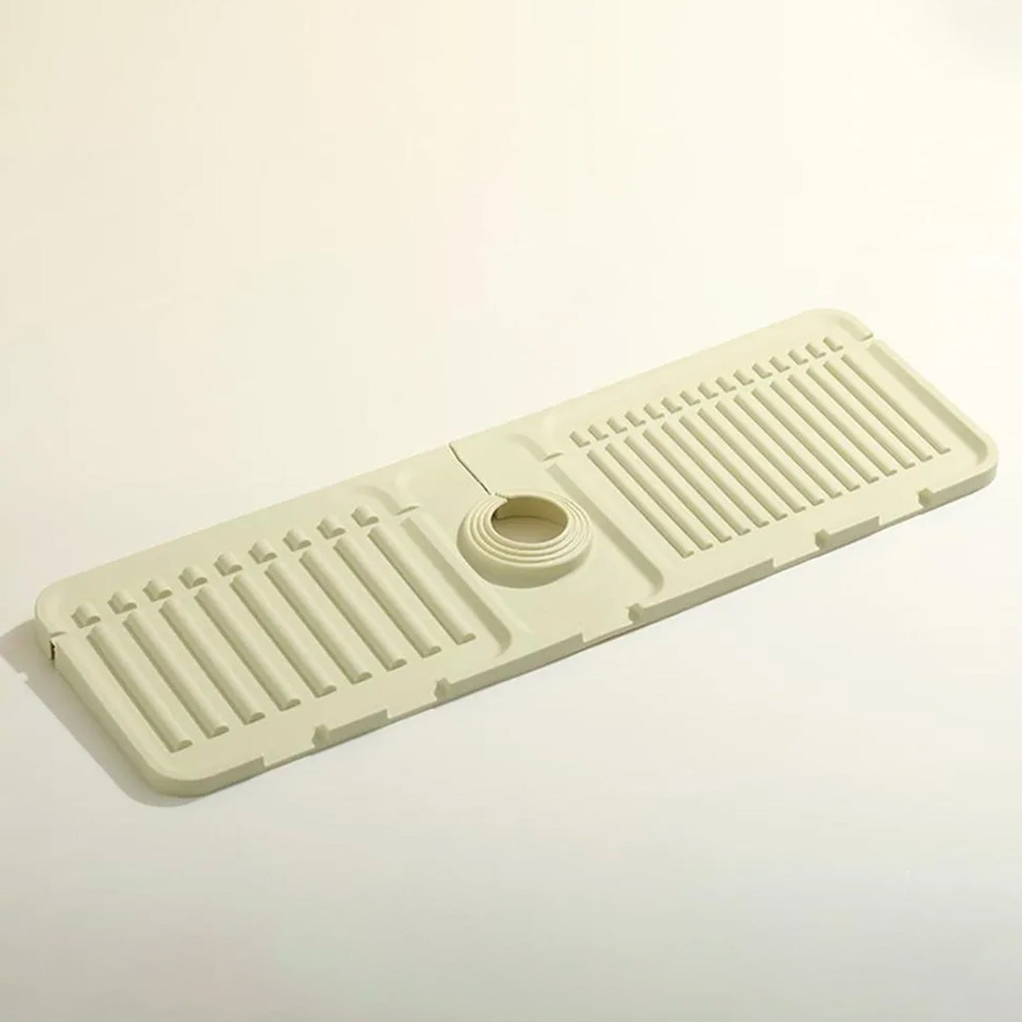 4914 Silicone Sink Faucet Pad Drip Protector Splash Countertop Rubber Drying Mat Sink Splash Guard For Kitchen Bathroom Bar. - Zidbik