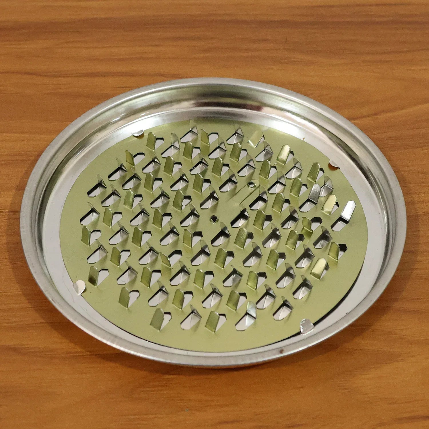 Round Metal Mosquito Coil Stand (1 Pc) - Zidbik
