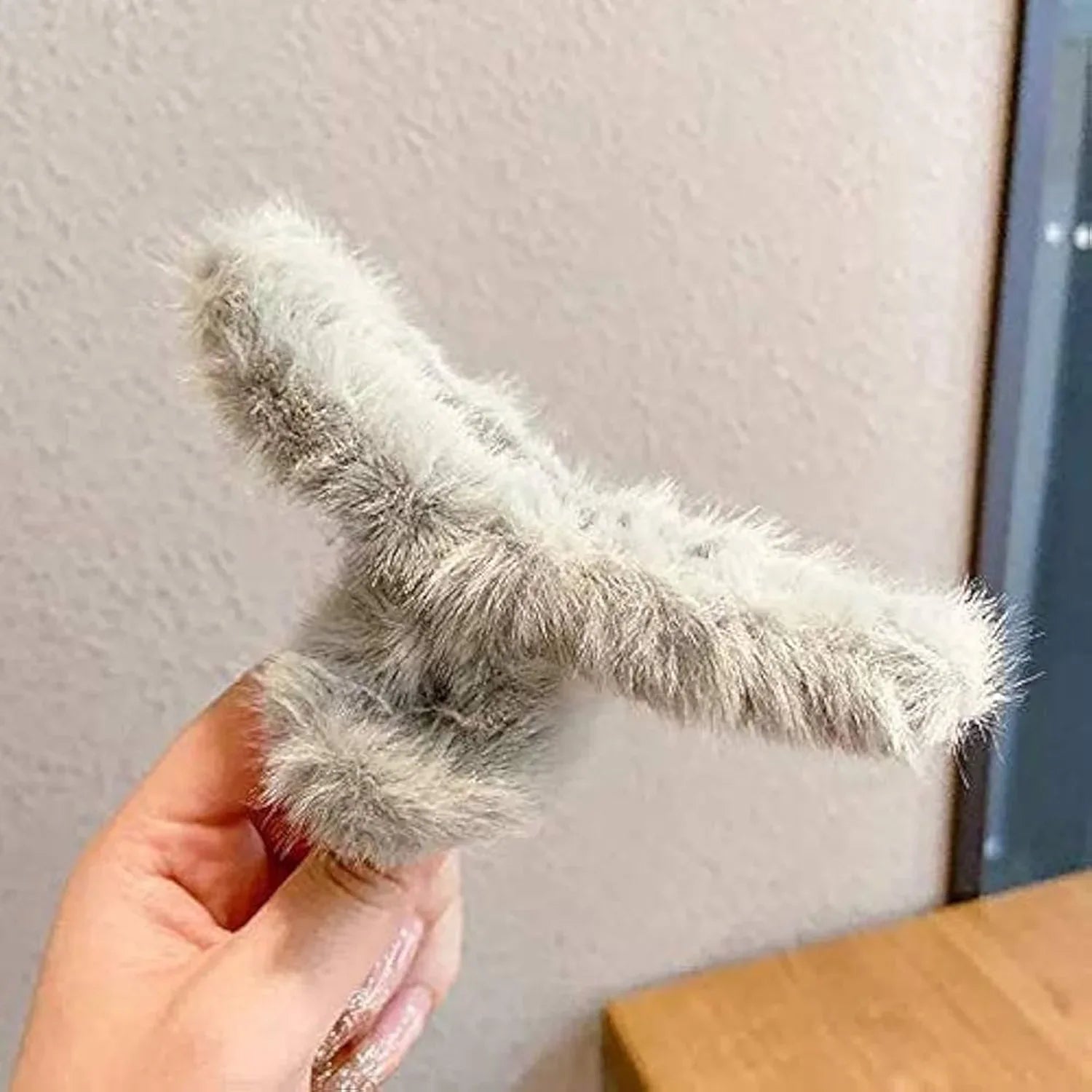 Large Plush Hair Claw Clips Plastic Fluffy Hair Claw Hair (1 Pc Mix Color) - Zidbik