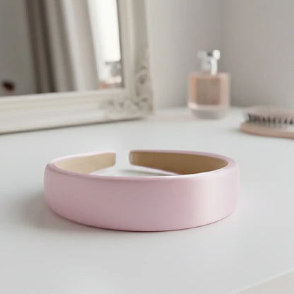 Elegant Padded Satin Finish Hairband (1 Pc) - Zidbik