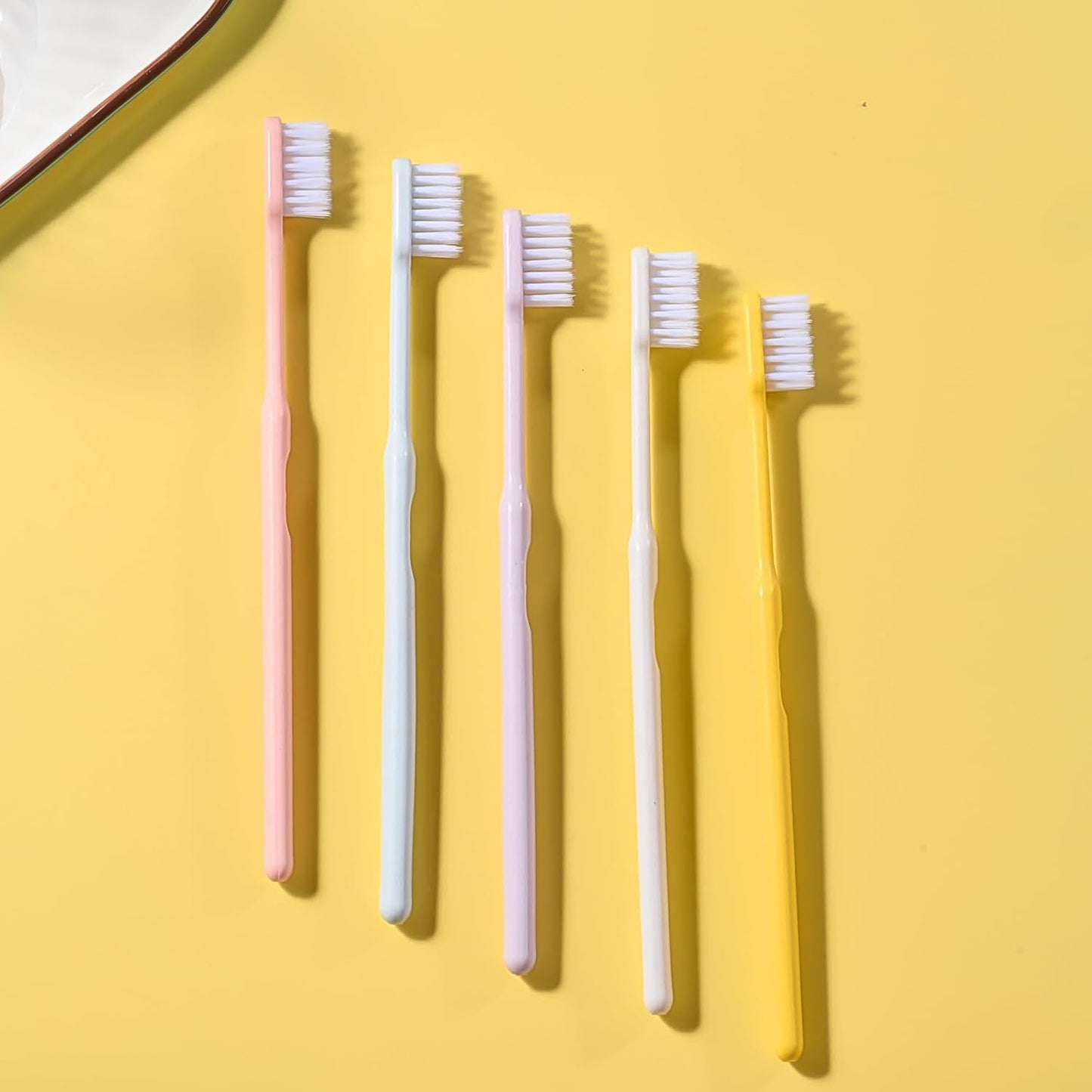 Plastic Toothbrush With Plastic Round Box (20 Pcs Set) - Zidbik