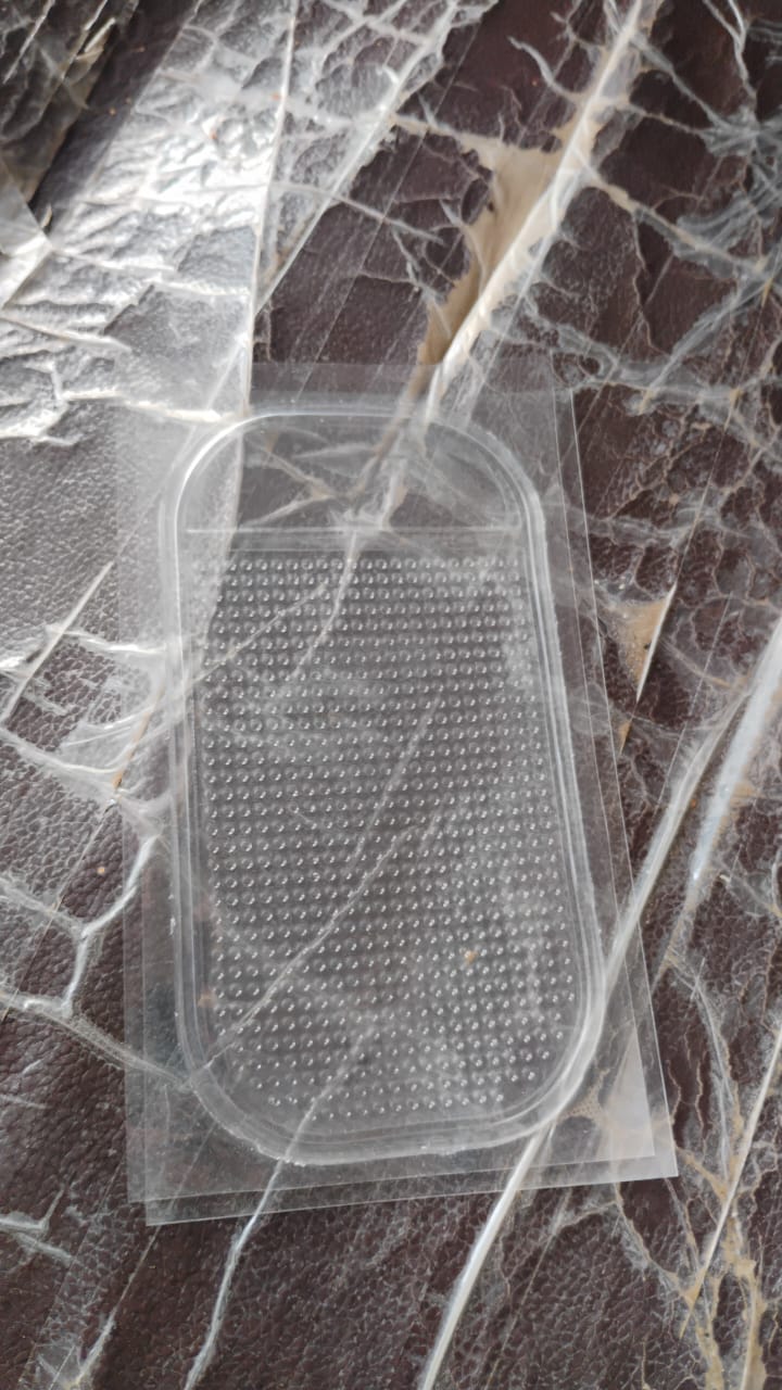 Medium Transparent Anti-slip Car Dashboard Mat (1 Pc) - Zidbik