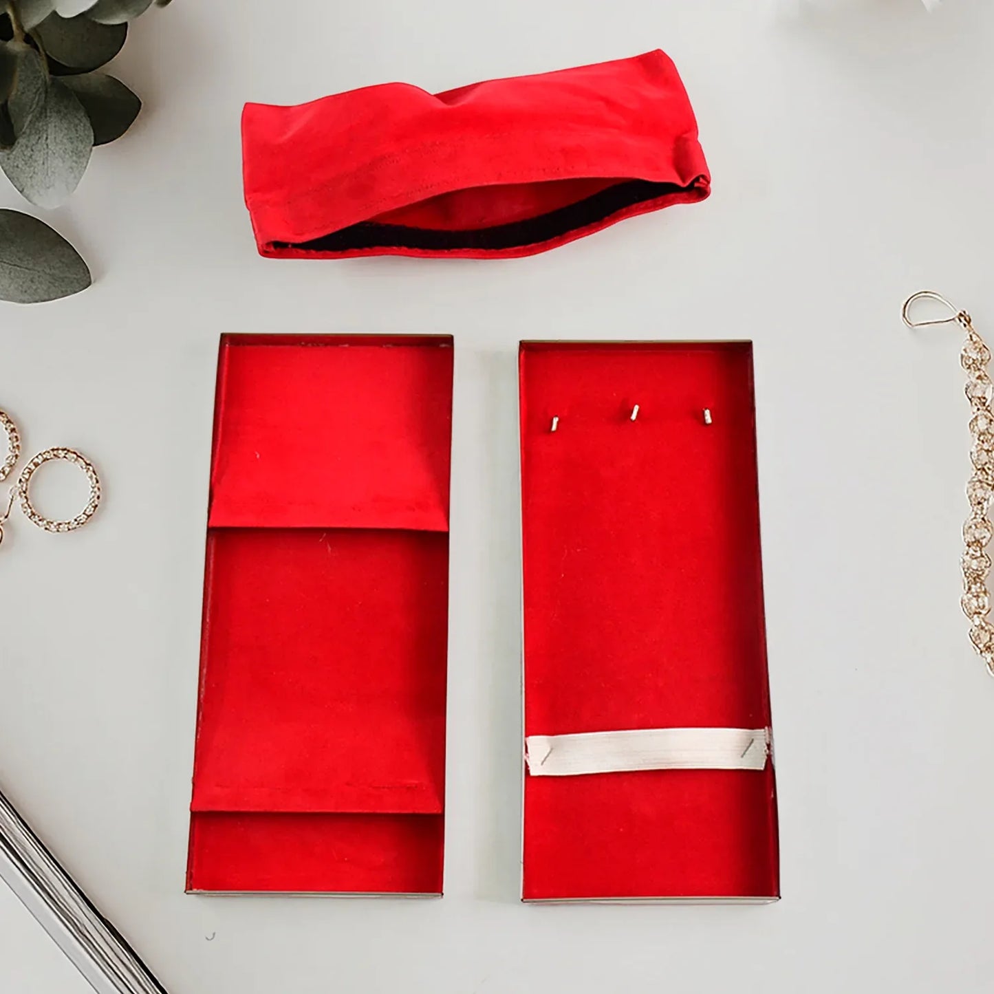 Premium Stainless Steel Velvet Lined Jewellery Storage Box With Lock And Red Interior - Zidbik