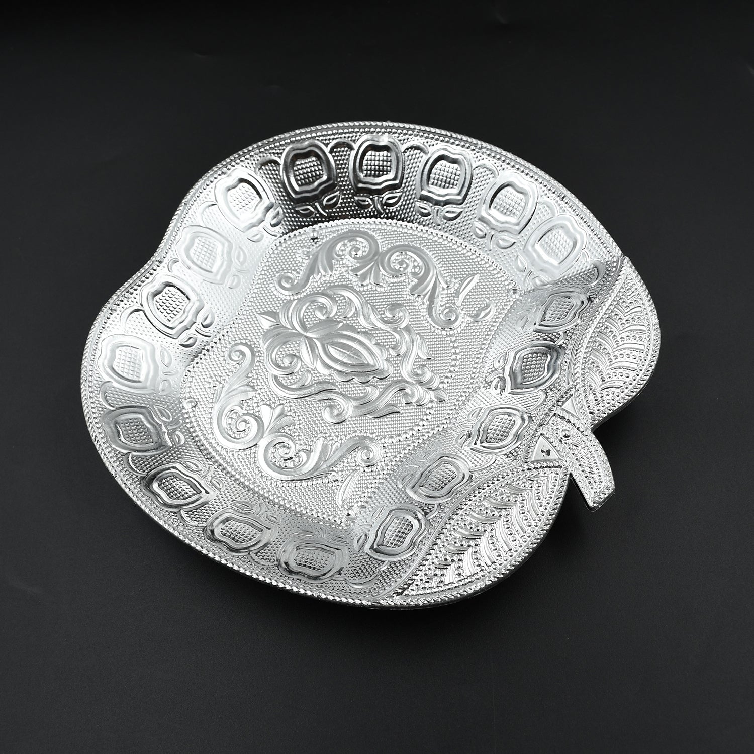 5479  Decorative Mukhwas Serving Tray Serving Mukhwas Plate Fancy Candy Tray Dry Fruit Serving Tray (1 Pc Set) - Zidbik