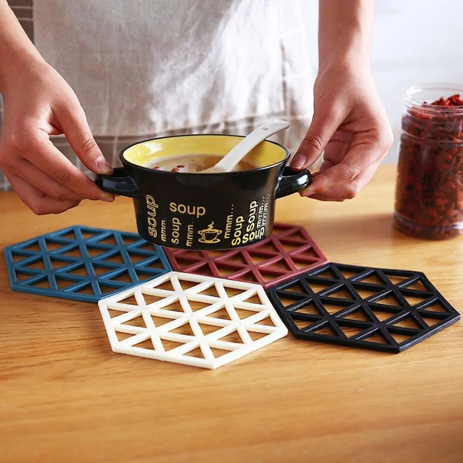 4042 Cup Mat Pvc Tea Coaster Non-slip Placemat High Temperature Insulation Pad Hollow Pot Mat Bowl With Anti-hot - Zidbik