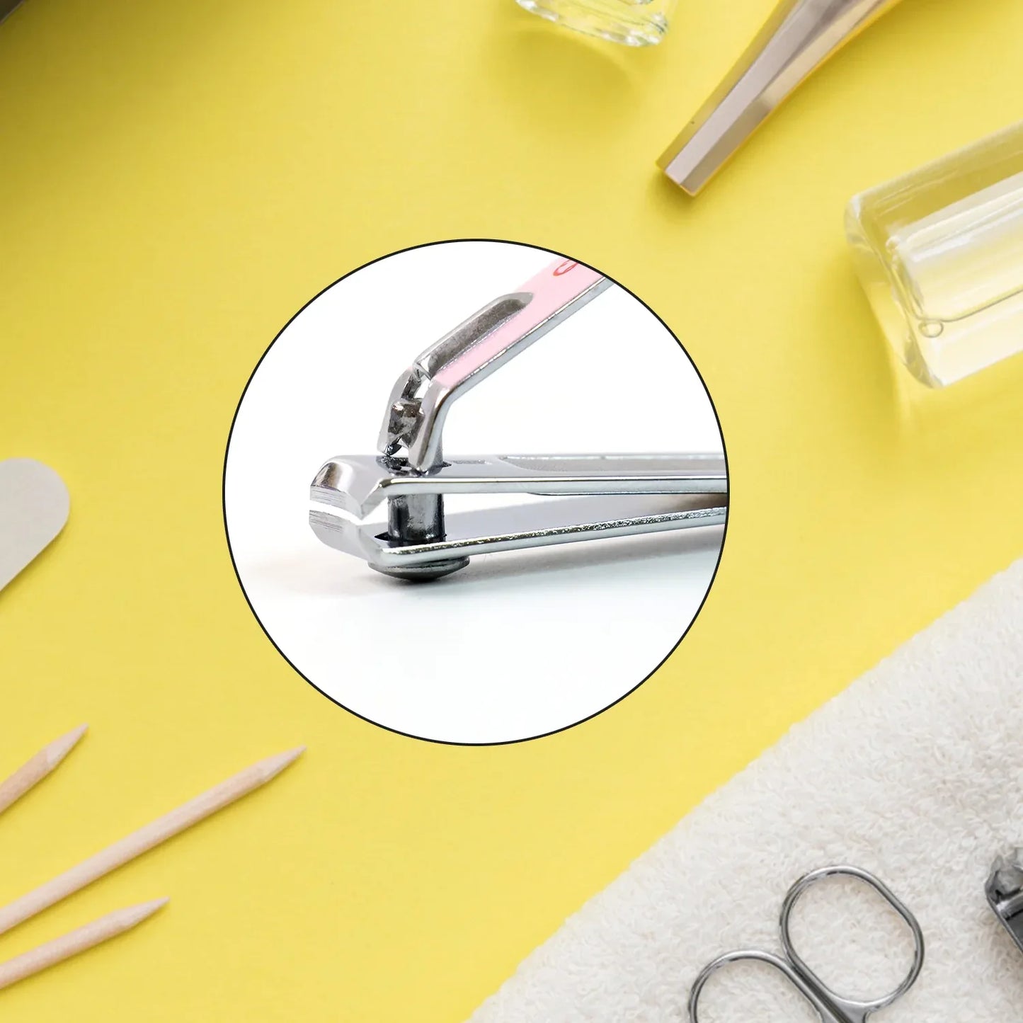 Cute Nail Clipper With Nail Catcher Nail File - Stainless Steel (1 Pc) - Zidbik