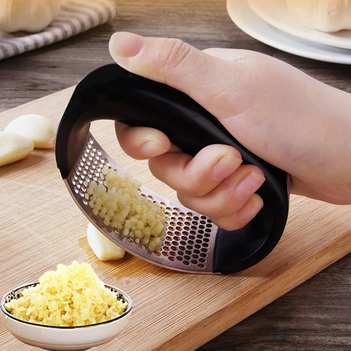 2350 Multipurpose Garlic Presser Squeeze Press Crusher Stainless Steel Kitchen Tools Quick Handy Ginger Garlic Crusher - Zidbik