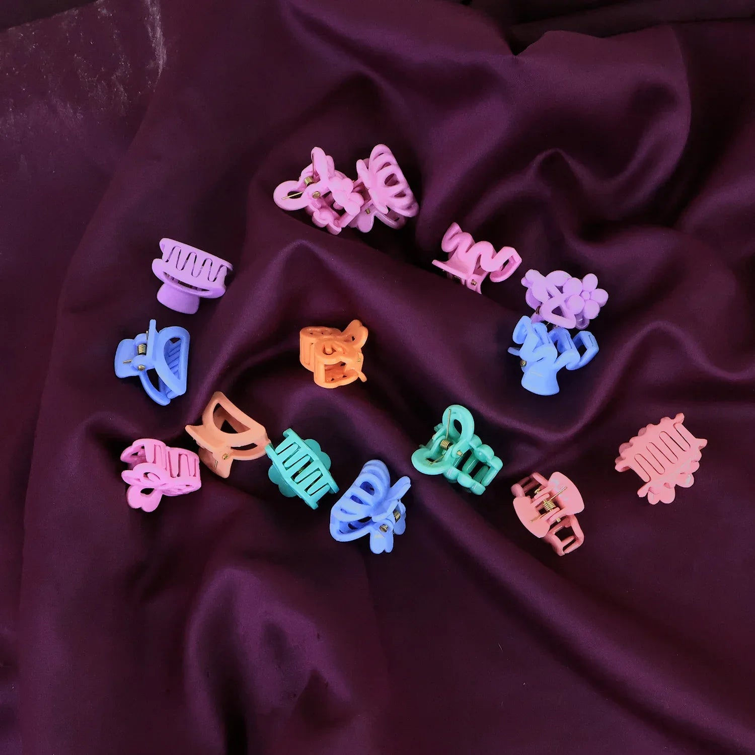 Plastic Small Hair Clips For Girls Kids Hair Accessories (3 Pcs Set Mix Color Design) - Zidbik