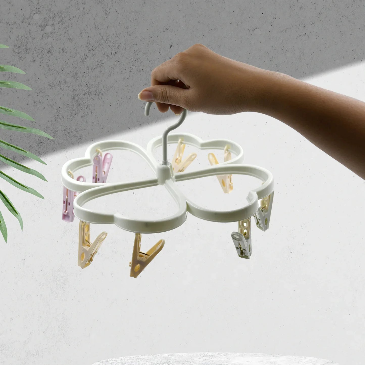 6919b Heart Shape Clothe Spin Rack Laundry Drying Rack Clothes Hangers With 8 Clips Clip Hanger Drip Hanger For Drying Underwear Baby Clothes Socks Bras Towel Cloth Diapers Gloves - Zidbik