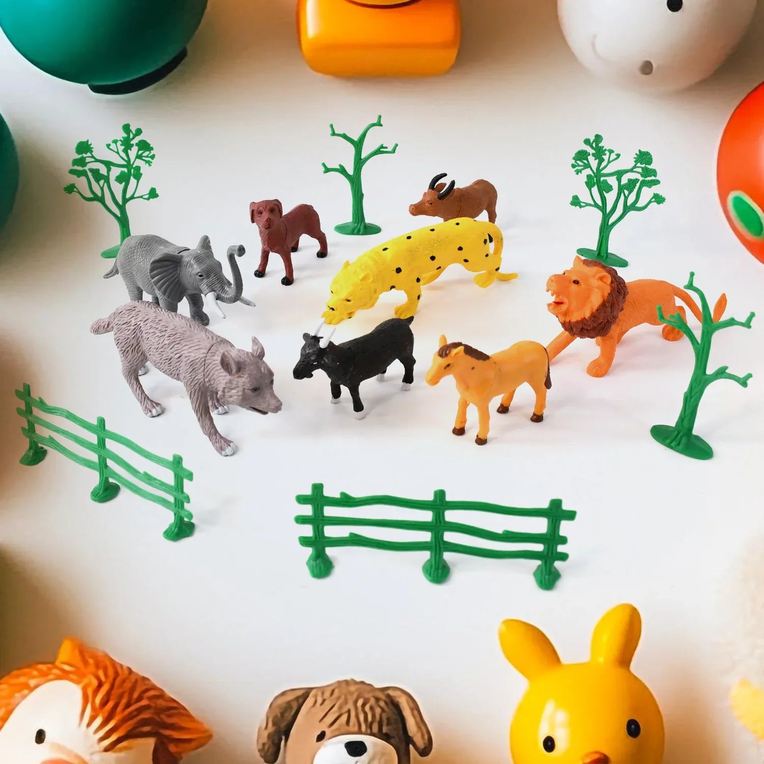 Animal Kingdom Plastic Toy Set For Kids (14 Pc) - Zidbik