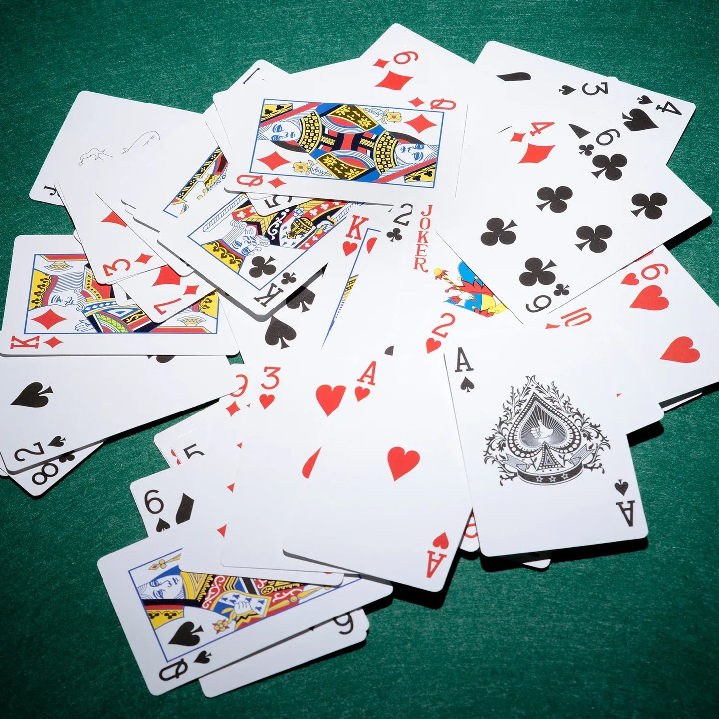 1982 Playing Cards Luxury Deck Of Cards With Amazing Pattern Hd Printing Premium Poker Cards Durable Flexible - Zidbik