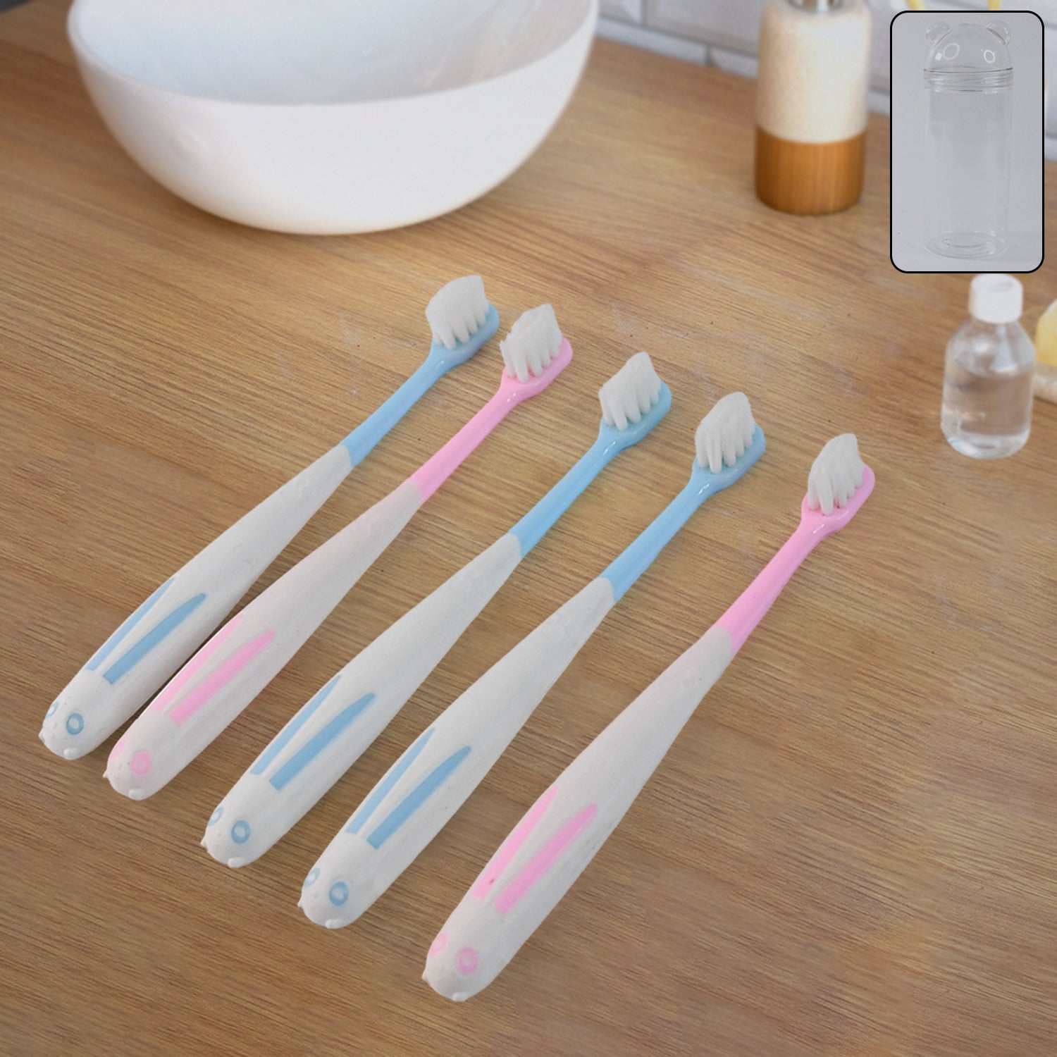 Multipurpose Travel-friendly Toothbrush Holder With 4 Soft Bristle Toothbrushes - Zidbik