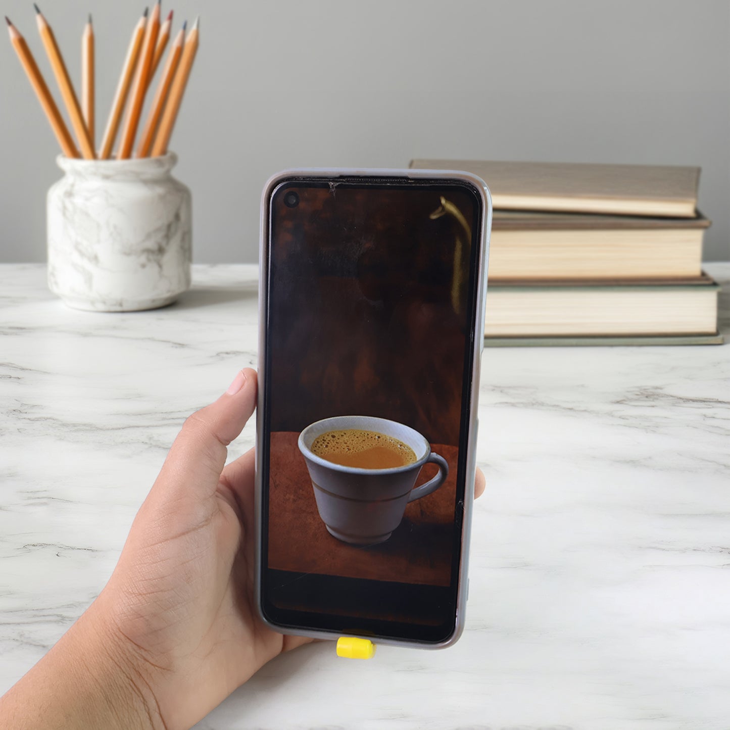 2-in-1 Plastic Dual-finger Mobile Stand Cum Keyring  (1 Pc Mixed Color) - Zidbik