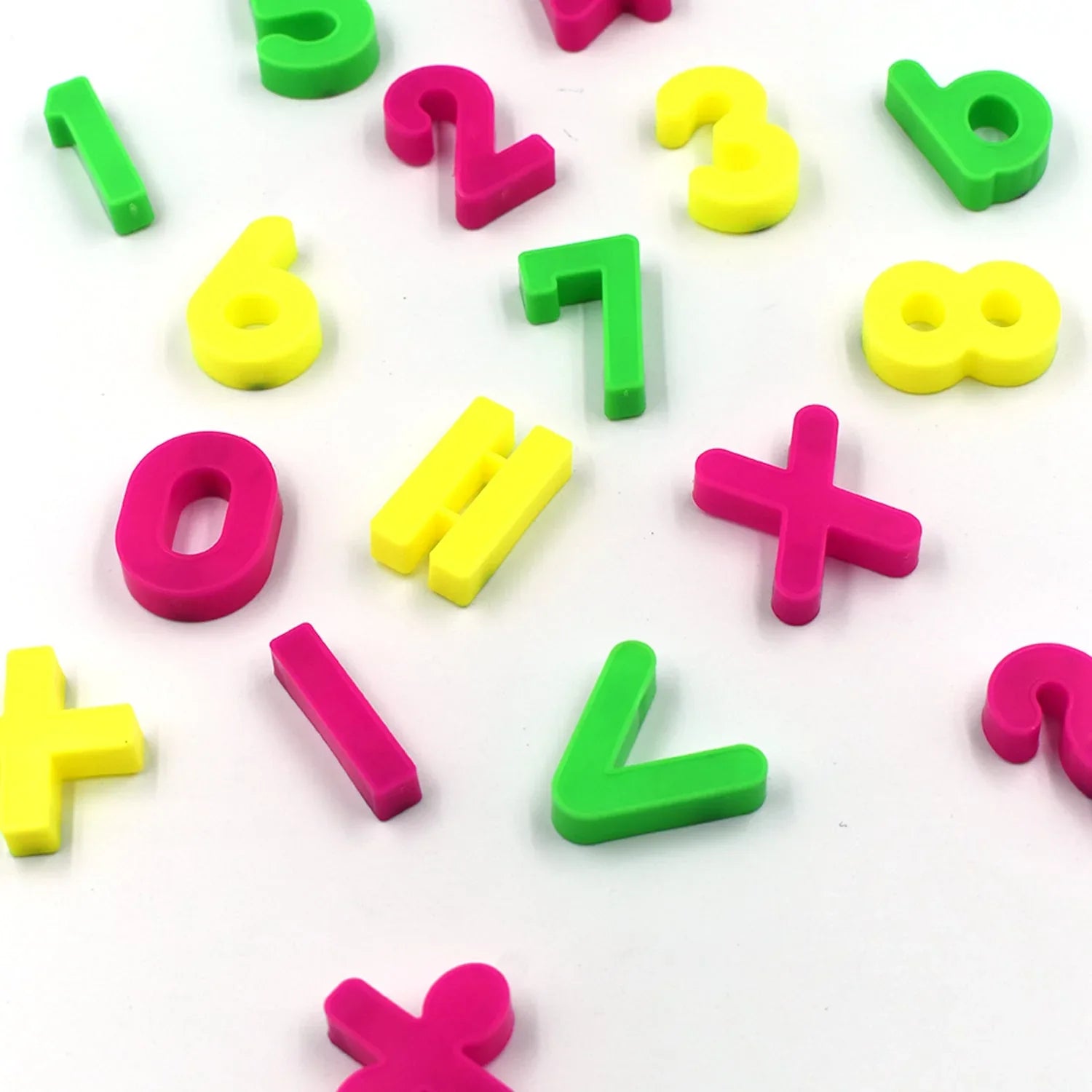 1942 At42 Magnetic Number Symbol Baby Toy And Game For Kids And Babies For Playing And Enjoying Purposes. - Zidbik