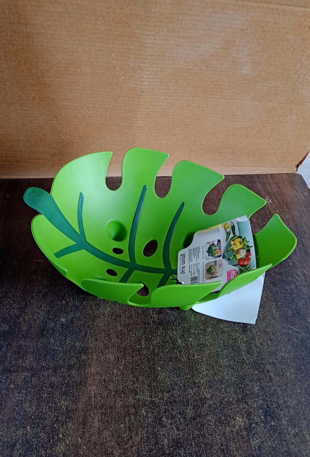 Leaf-shaped Plastic Fruit Basket (1 Pc) - Zidbik