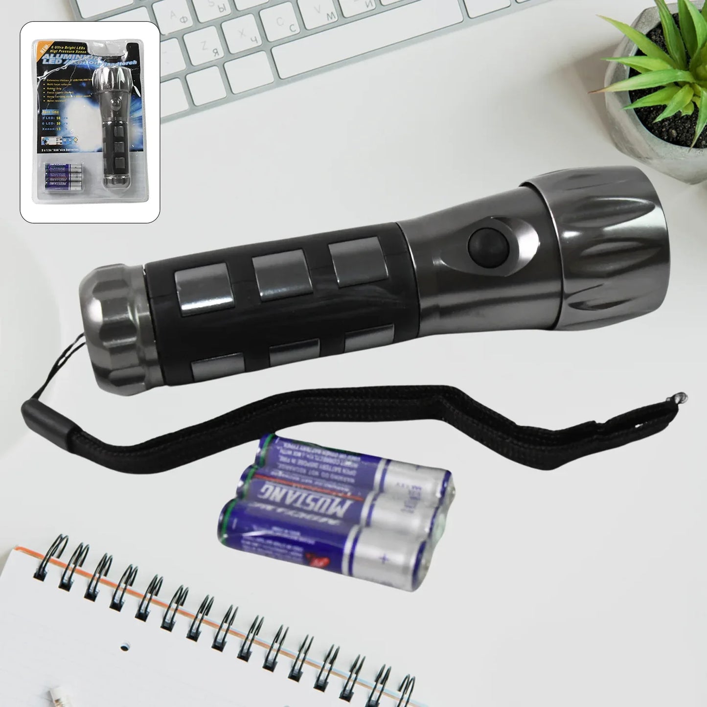 Aluminium Ledxenon Rubber Grip Handtourch (31.5v Aaa Batteries Not Included) - Zidbik