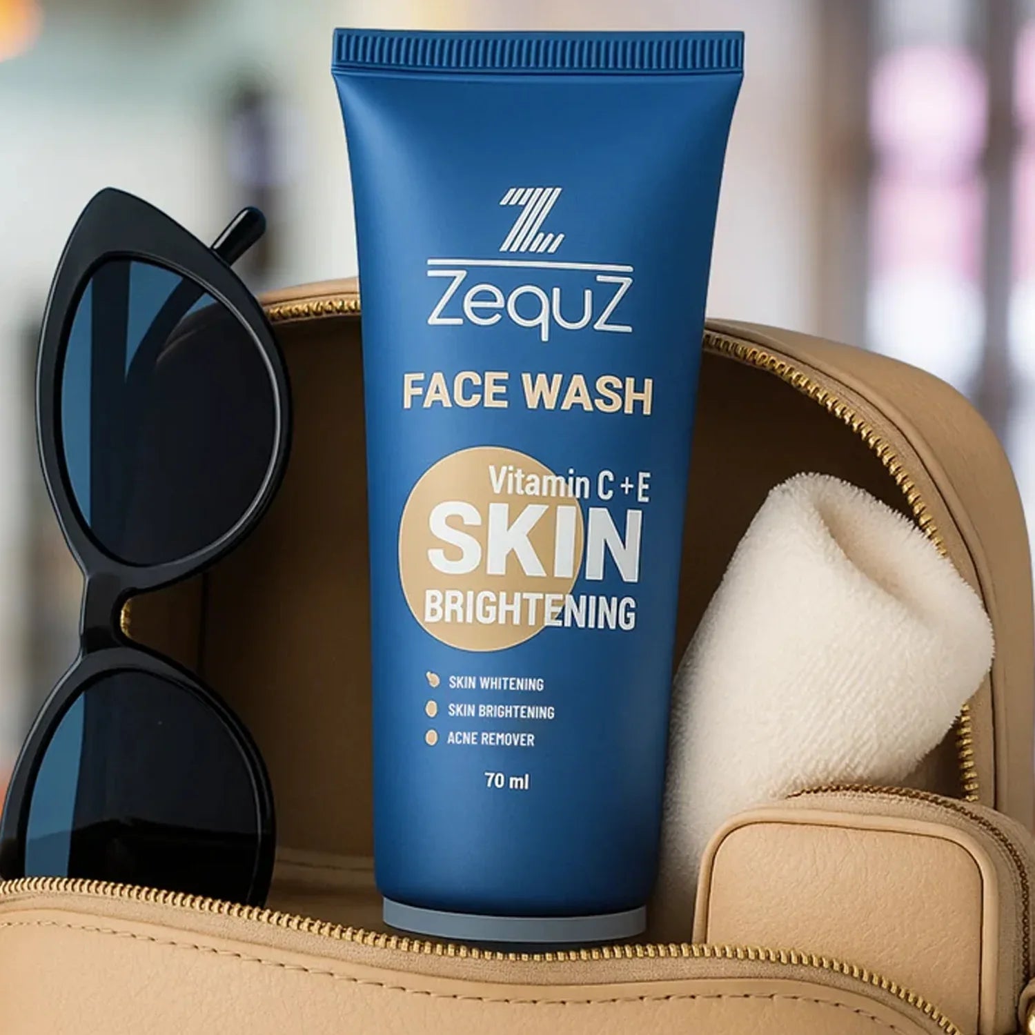 Zequz Vitamin C + E Brightening Face Wash - (1 Pc 70 Ml) - Zidbik