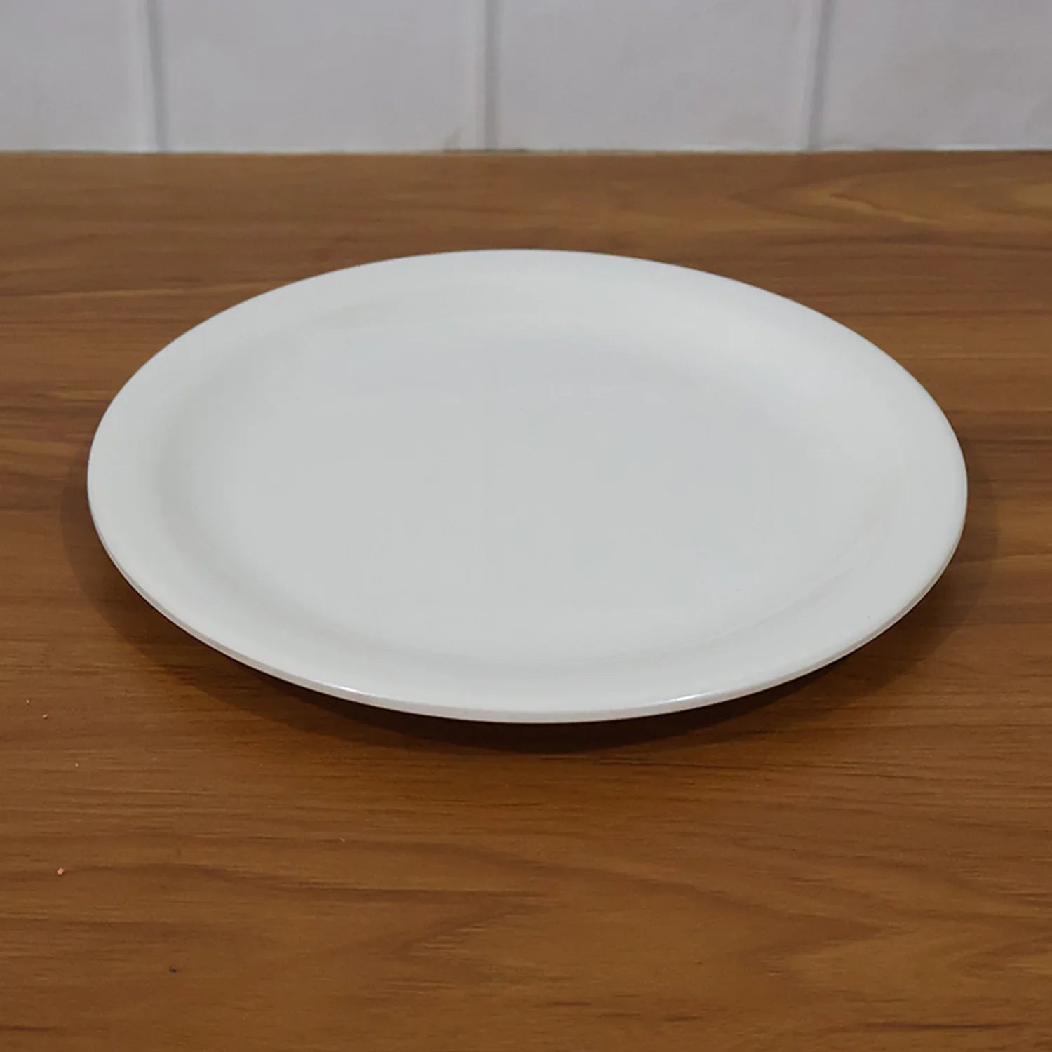 Plastic Round Dinner Serving Plate 23 Cm (1 Pc) - Zidbik