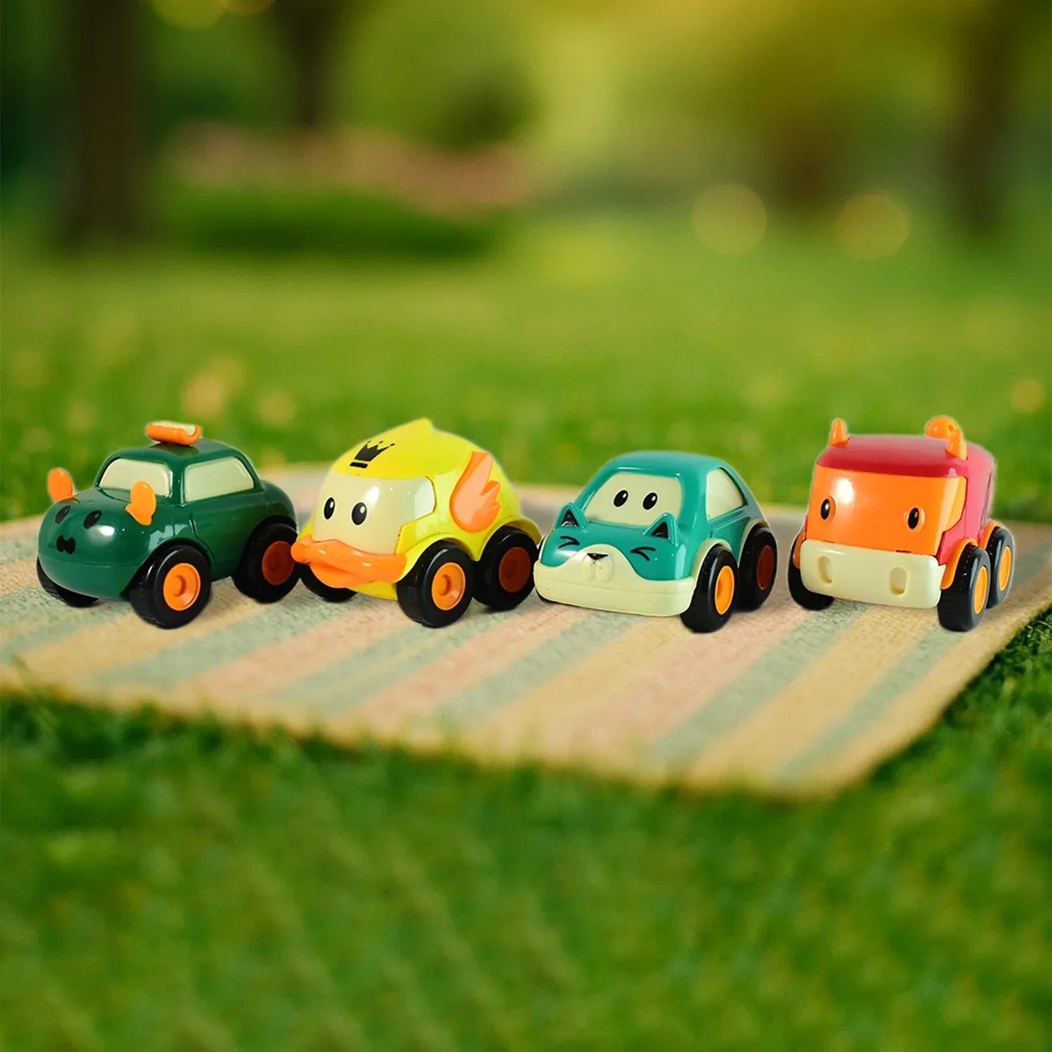 Funwoods Animal Cartoon Pull-back Toy Car - (4 Pc Set) - Zidbik