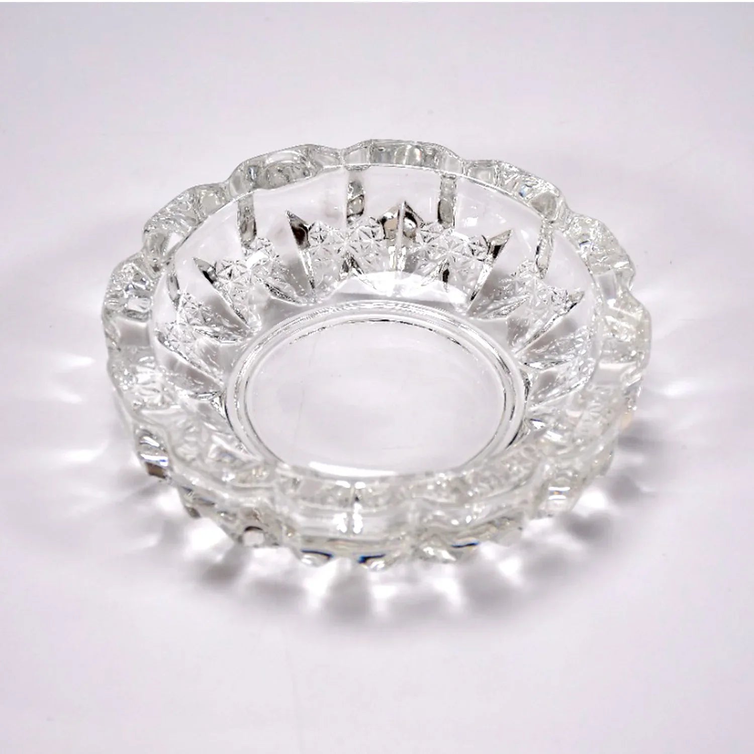4066 Paricutin Glass Crystal Quality Cigar Cigarette Ashtray Round Tabletop For Home Office Indoor Outdoor Home Decor - Zidbik