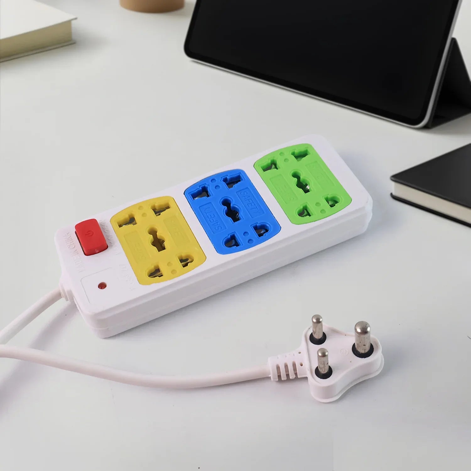 Compact 3-socket Universal Extension Board (1 Pc) - Zidbik