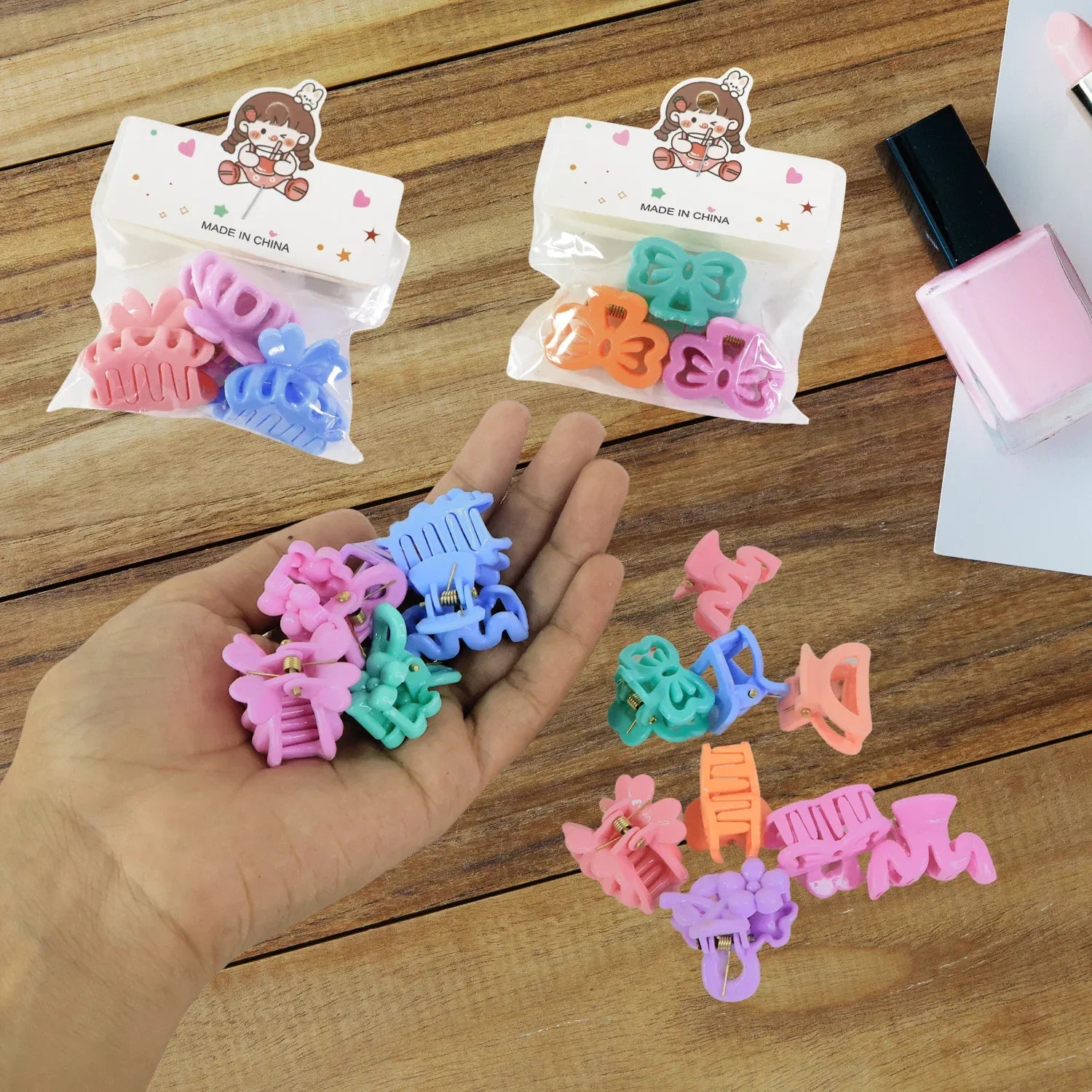 Plastic Small Hair Clips For Girls Kids Hair Accessories (3 Pcs Set Mix Color Design) - Zidbik
