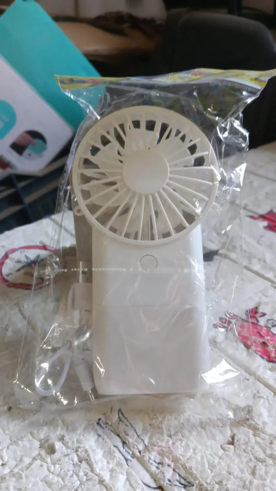 17730 Portable Small Electric Fan Handheld Fan With 3 Modes Usb Rechargeable Mini Student Handheld Class Personal Fan (1 Pc) - Zidbik