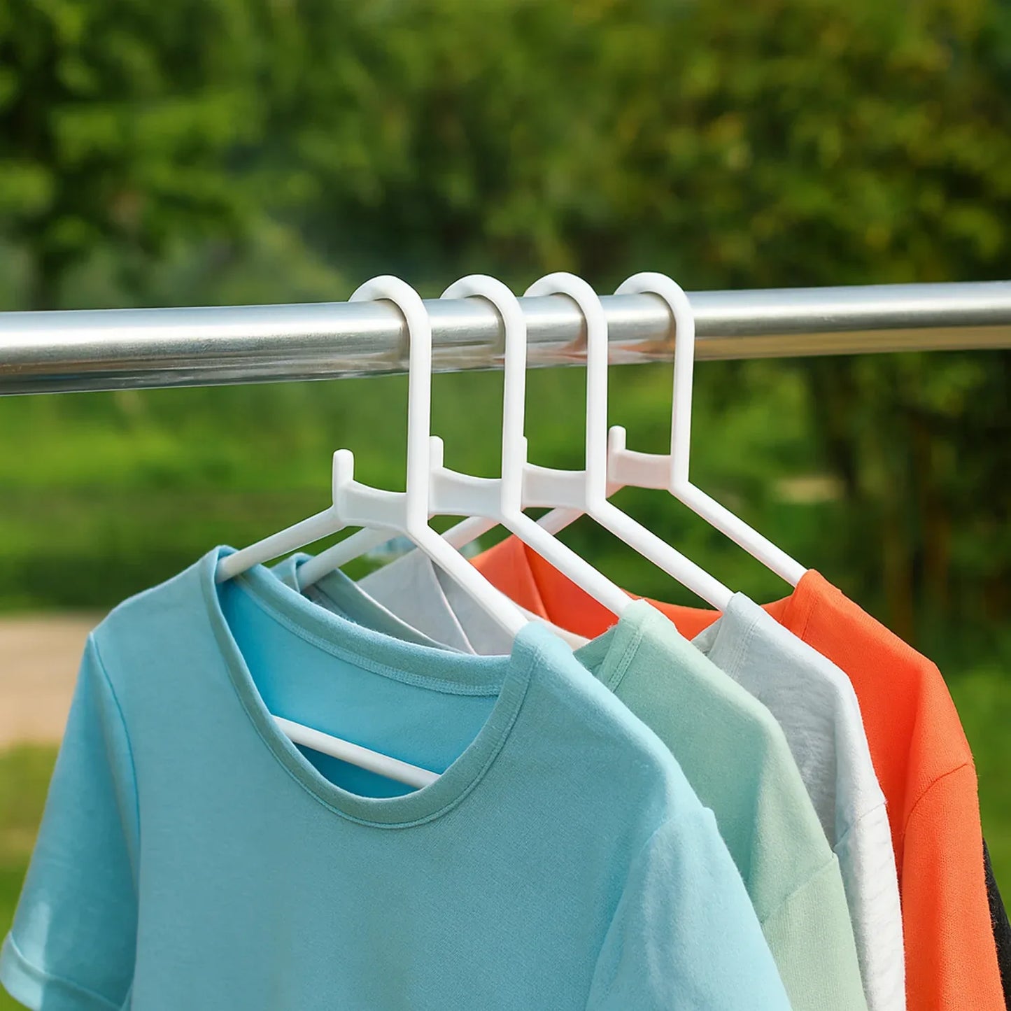 Plastic Clothes Hangers Set Of 6 - Zidbik