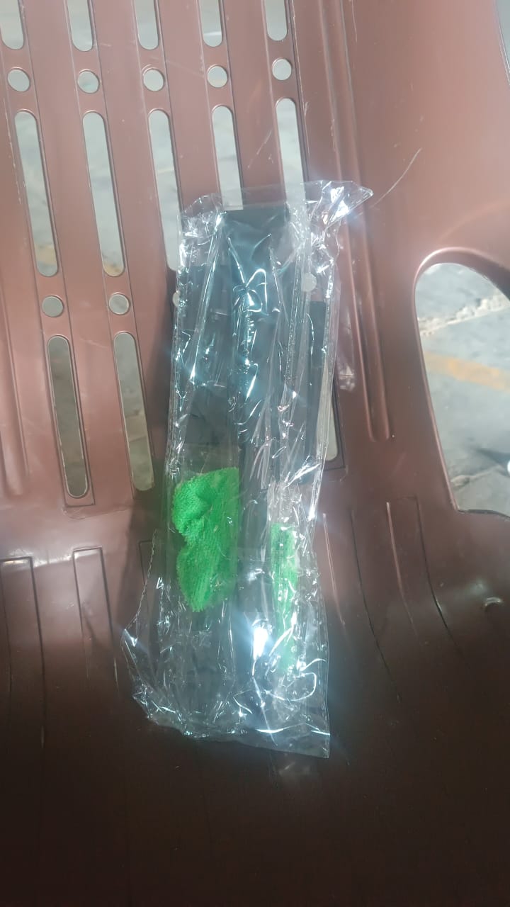 Windshield Clean Car Glass Cleaner Wiper With 1 Extra Microfiber Cloth (1 Pc  38 Cm Long) - Zidbik