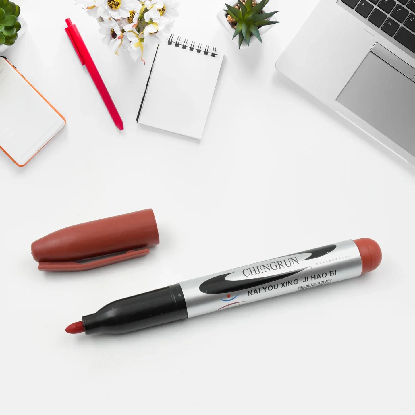 9201 10pc Marron Marker And Pen Used In Studies And Teaching White Boards In Schools And Institutes For Students (10 Pc Set) - Zidbik
