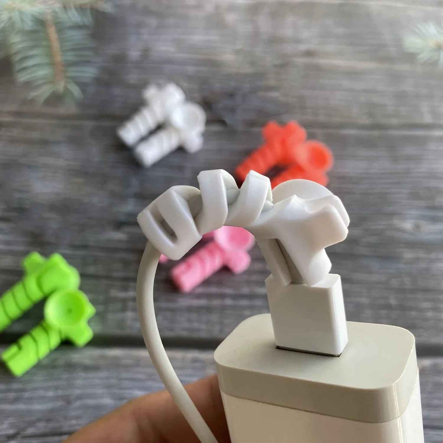 Cable Cord Protector Saver With Suction End (Suction Winder  4 Pcs Set) - Zidbik