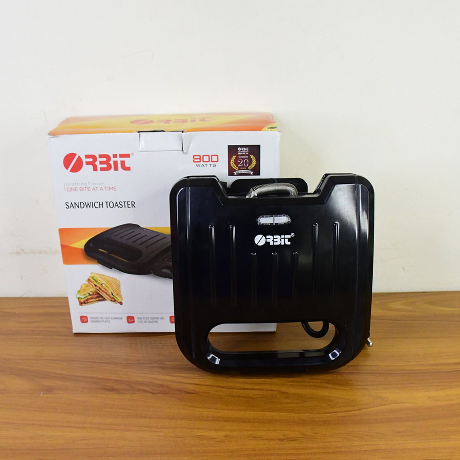 Orbit Sandwich Toaster Maker (800w  1 Pc) - Zidbik