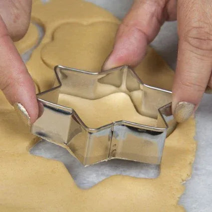 0813 Cookie Cutter Stainless Steel Cookie Cutter With Shape Heart Round Star And Flower (12 Pieces) - Zidbik