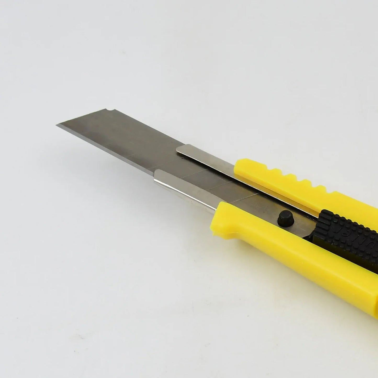Heavy Duty Working Cutter Knife (1 Pc) - Zidbik