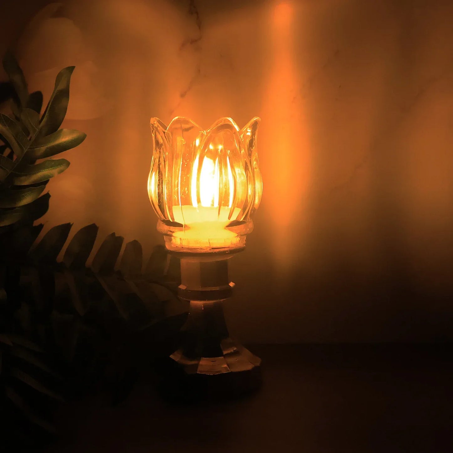 Premium Lotus Shaped Led Decorative Lamp With Stand - Zidbik