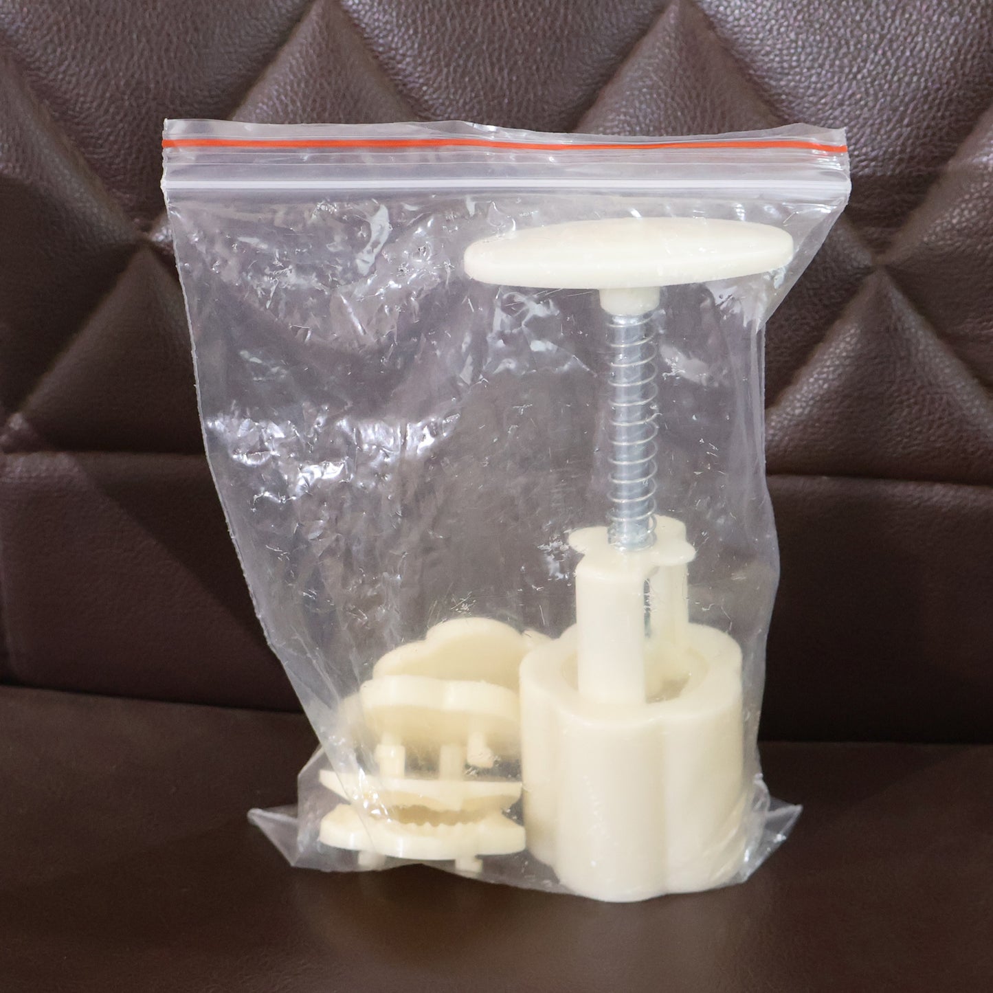 Mooncake Press Mold With 4 Stamps Set - Zidbik