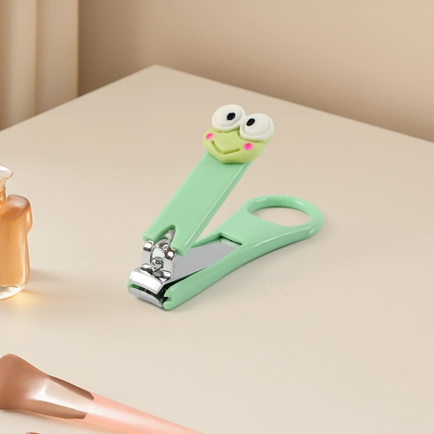 Cute Cartoon Nail Clipper For Kids L (1 Pc Random Design) - Zidbik