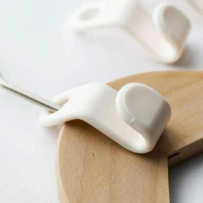 1700 Plastic Clothes Hanger With Non-slip Pad - Zidbik