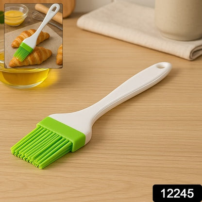 Silicone Kitchen Oil Spatula Brush With Handle Pastry  Cake Brush (17 Cm  1 Pc) - Zidbik