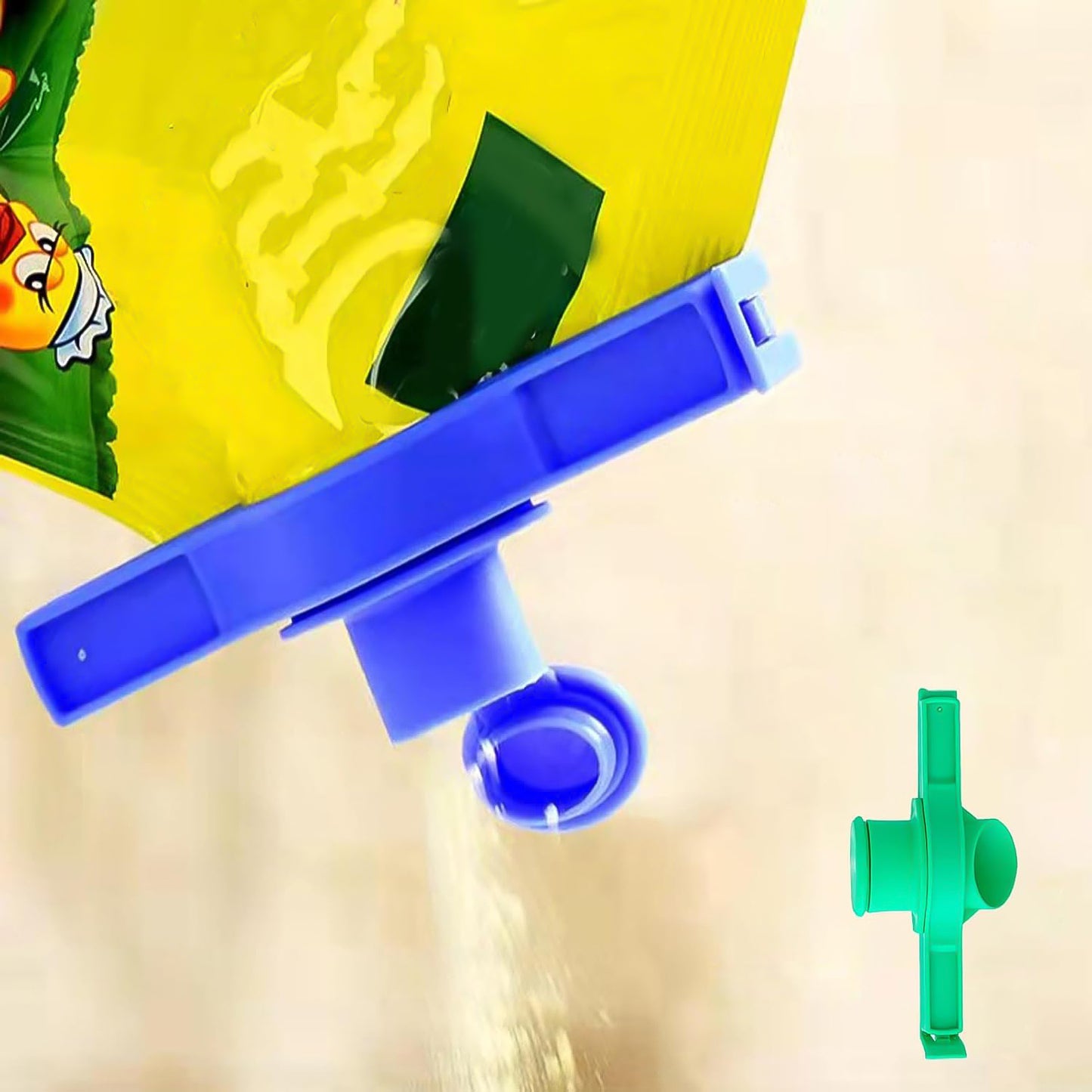 Packet Pourer  Sealer Clip - (4 Pc) - Zidbik