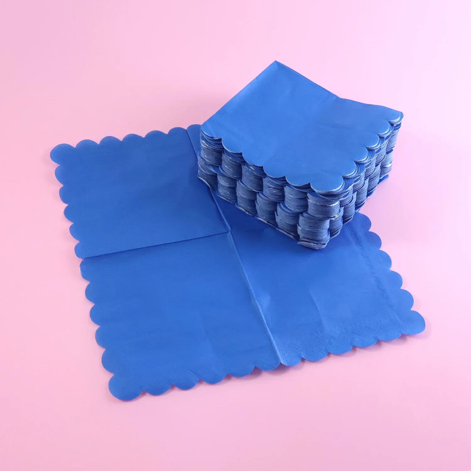 Royal Scalloped Disposable Paper Napkins (23 X 23 Cm Approx 120 Pc) - Zidbik