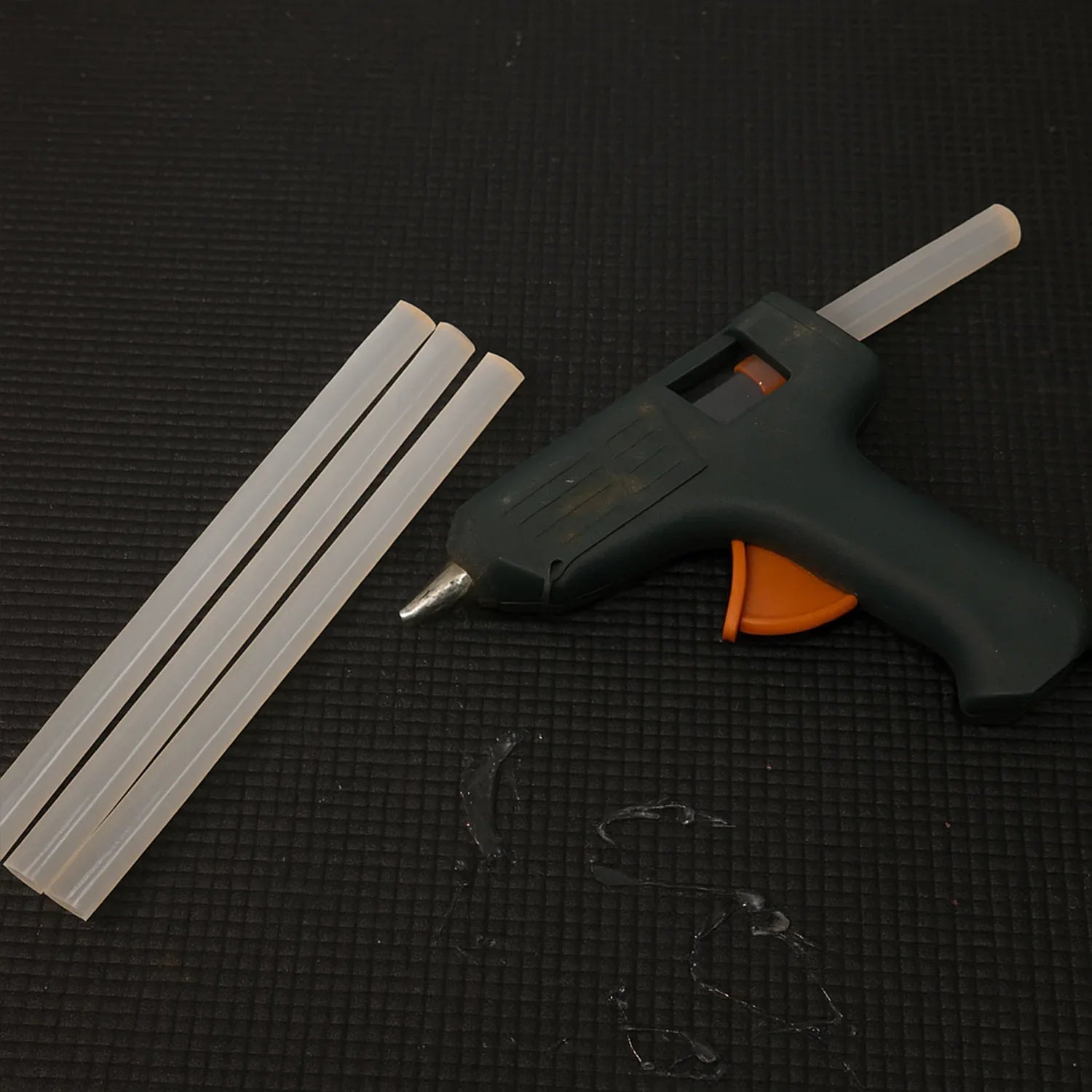 Hot Melt Glue Sticks For Glue Gun 20 Cm Long - Zidbik